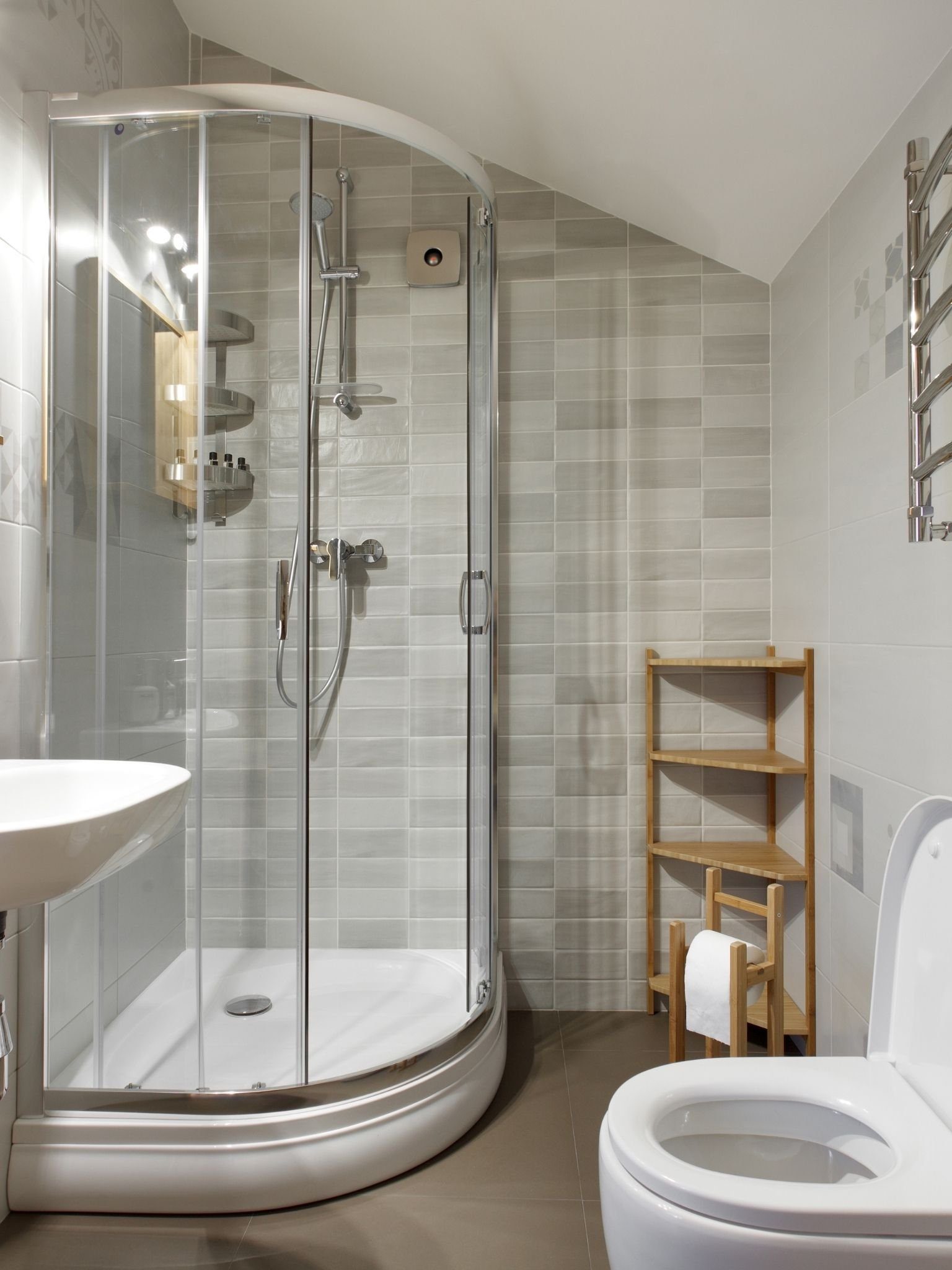 complete bathroom fitter W1J 6QF